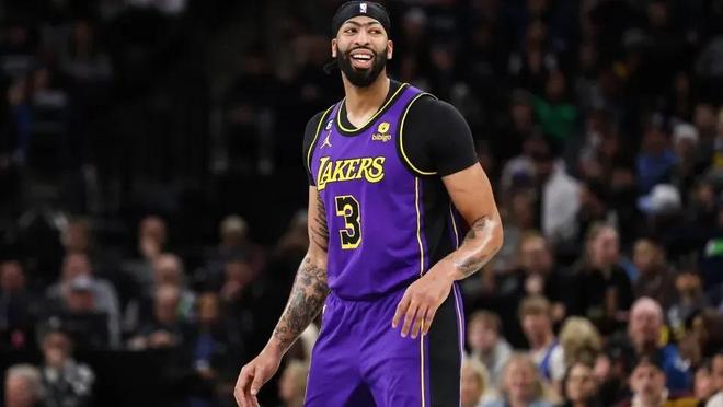 库里的52 库里的52