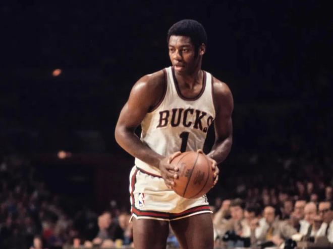 誉奠定了基 誉奠定了基