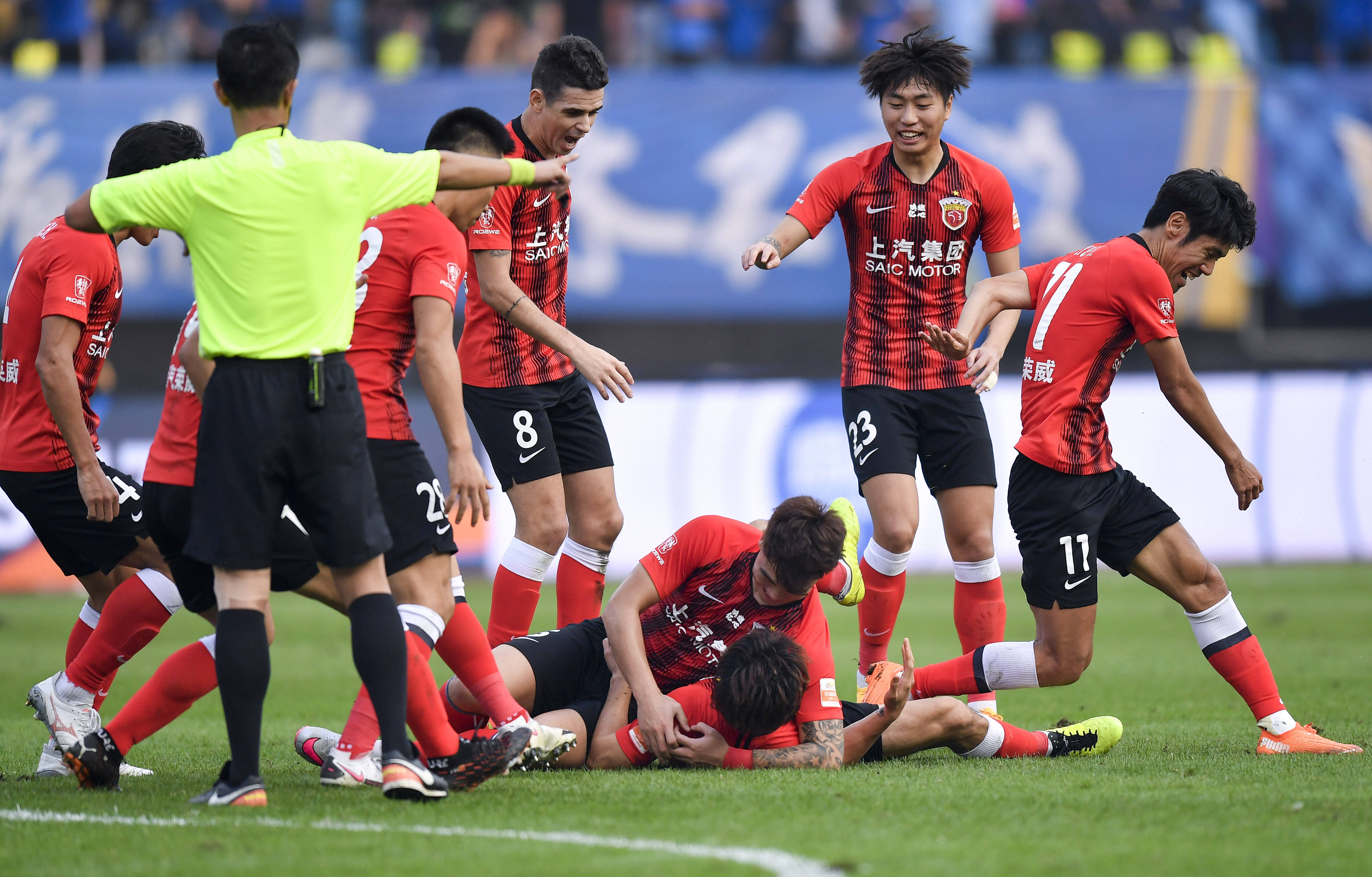 尽管出行方 尽管出行方