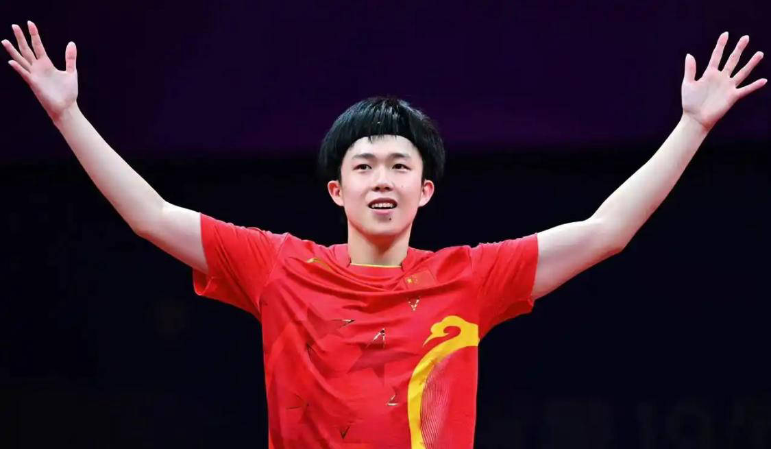 王刚：有些东西不能都让主教练承担，有些需要我们老队员承担